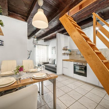 Studio Apartman Salis Vodice 아파트 외부 사진